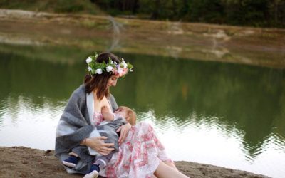9 Breastfeeding Must-Haves for Nursing like a Goddess